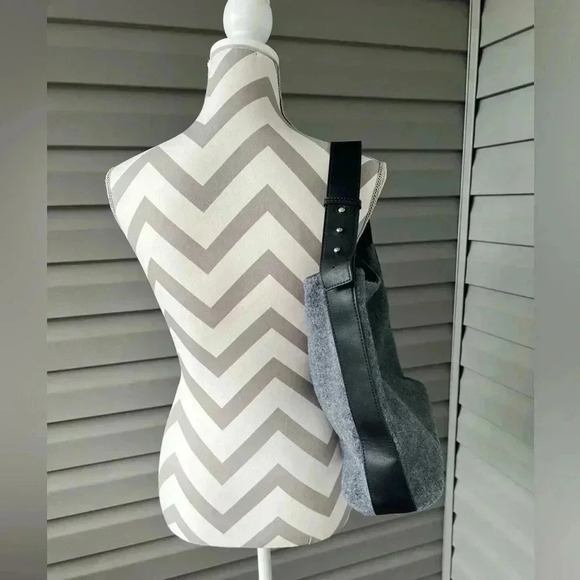 ASOS Gray felt large slouch tote bag - Picture 2 of 12